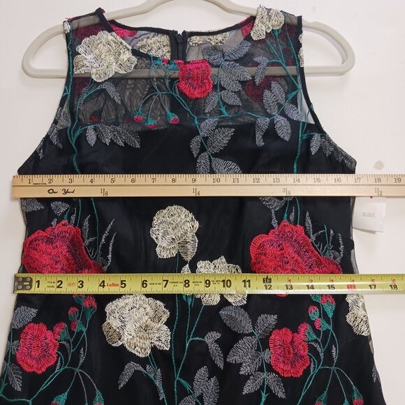Vince Camuto Floral Embroidered Sleeveless Black Dress Size 10 NWOT - Picture 15 of 16